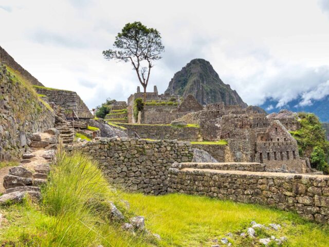 The Secret History of the Runkurakay Circular Ruins
